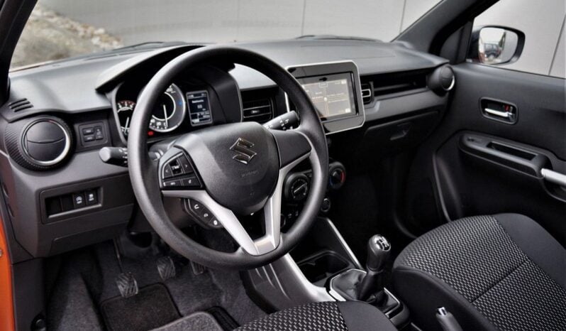 
								Suzuki Ignis 1.2Hybrid Comfort  NAVI LED full									
