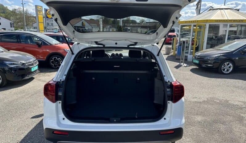 
								Suzuki Vitara Comfort 1,5 RFK+SHZ+ACC+LED+TEMP+TWW+ESP full									