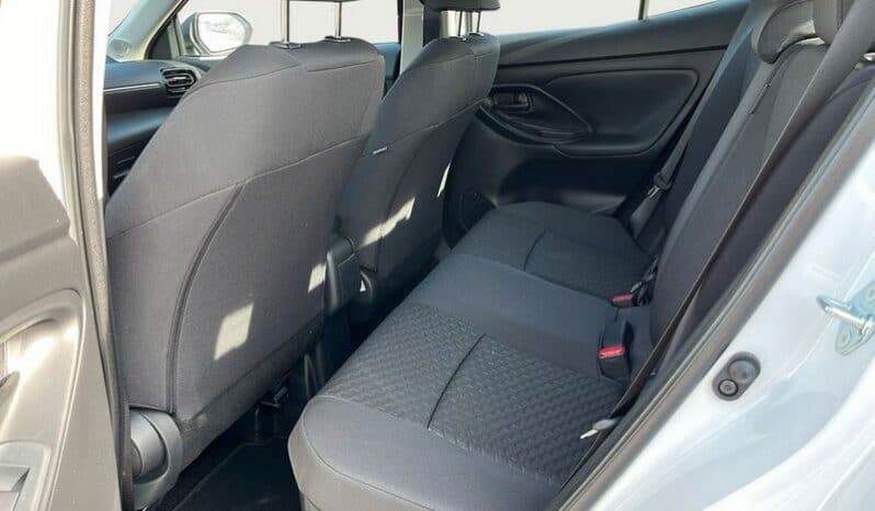 
								Toyota Yaris Cross Hybrid 116 1.5 VVT-i Business Editio full									