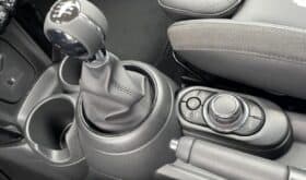 Mini Cooper 3T. ClassicTrim DrivAss.ParkAss. LED Navi