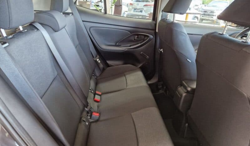 
								Toyota Yaris Cross *Hybrid*CarPlay*DAB*Kamera* full									