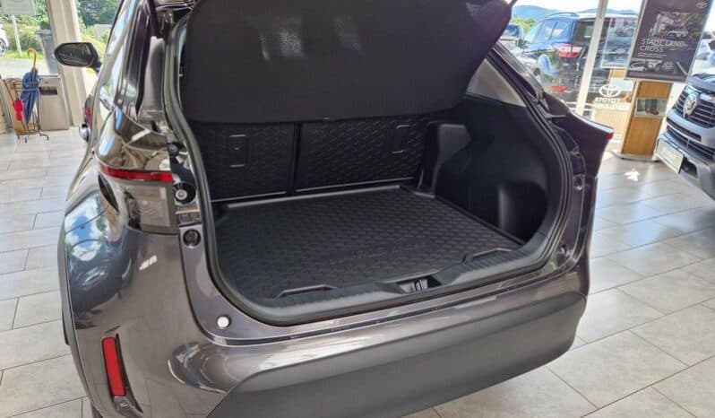 
								Toyota Yaris Cross *Hybrid*CarPlay*DAB*Kamera* full									