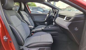 
									Renault Clio TCe 90 TECHNO full								