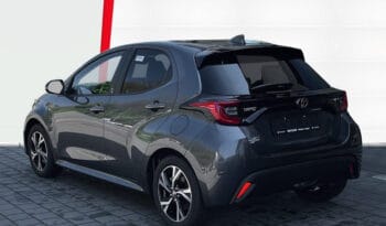 
									Toyota Yaris HYBRID Team D +Comfort full								