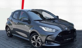 
									Toyota Yaris HYBRID Team D +Comfort full								