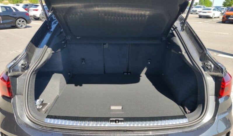 
								Audi Q3 Sportback S line 35 TFSI 110(150) kW(PS) S tr full									