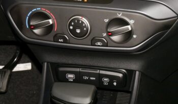 
									Hyundai i20 Facelift 1.0 TGDI DCT Trend Navi Carplay full								