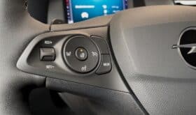 Opel Corsa 1.2 Turbo Edition Facelift 16″Alufelgen LED